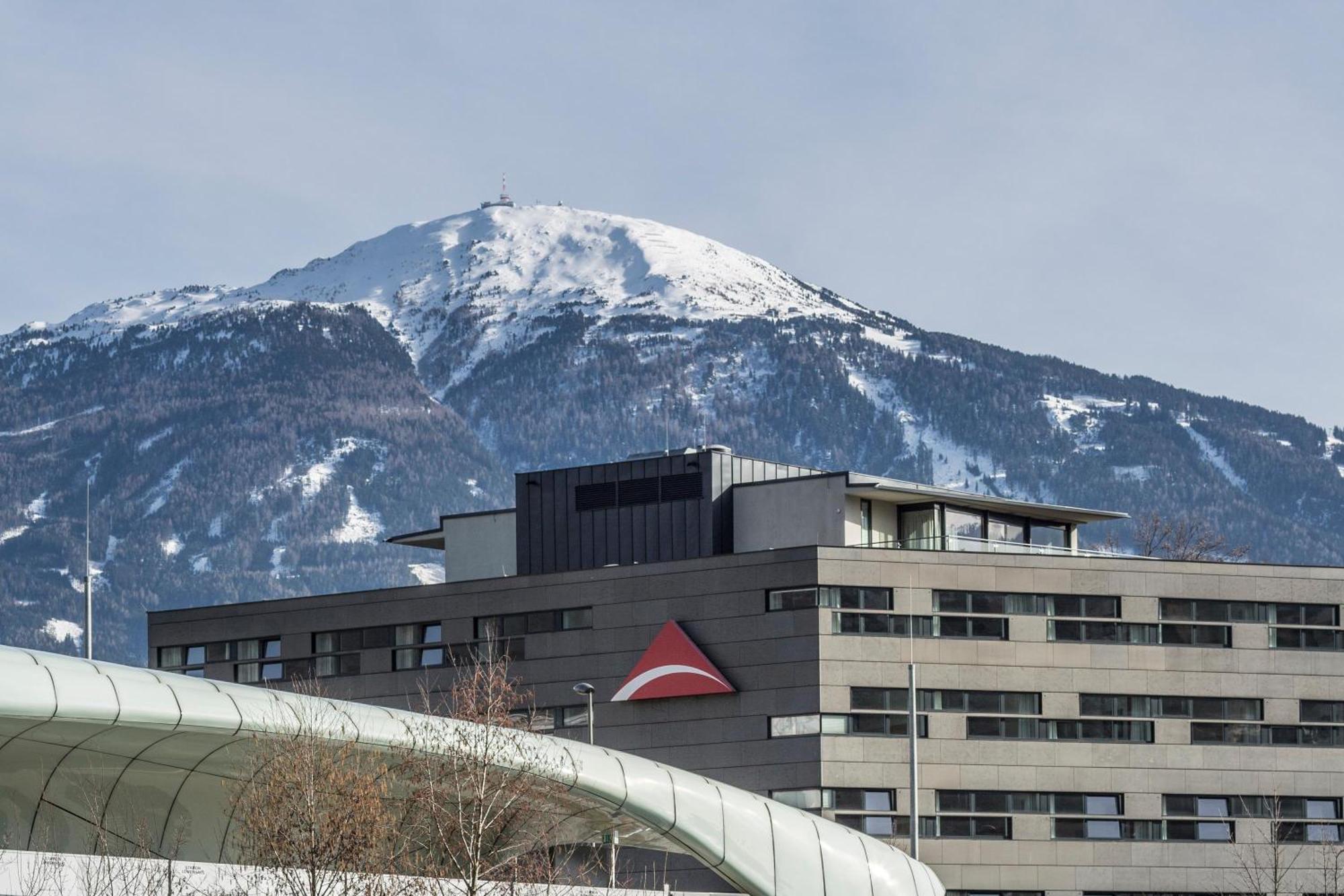 Austria Trend Hotel Congress Innsbruck Exterior photo