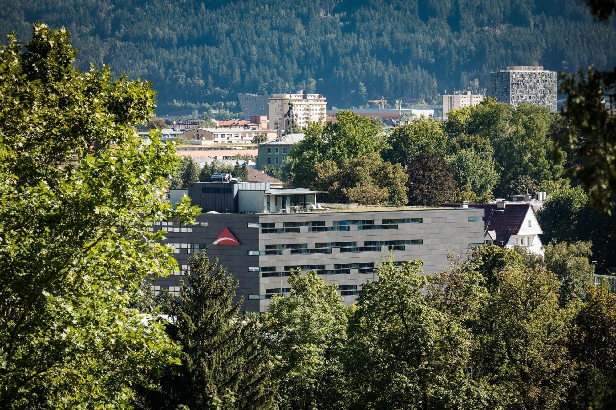 Austria Trend Hotel Congress Innsbruck Exterior photo